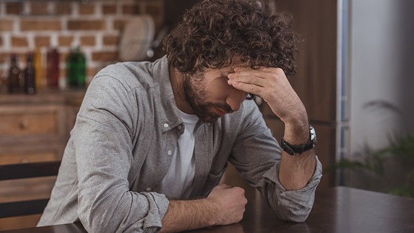 男性性器官衰老的表现是怎样的 什么原因导致男性性功能下降